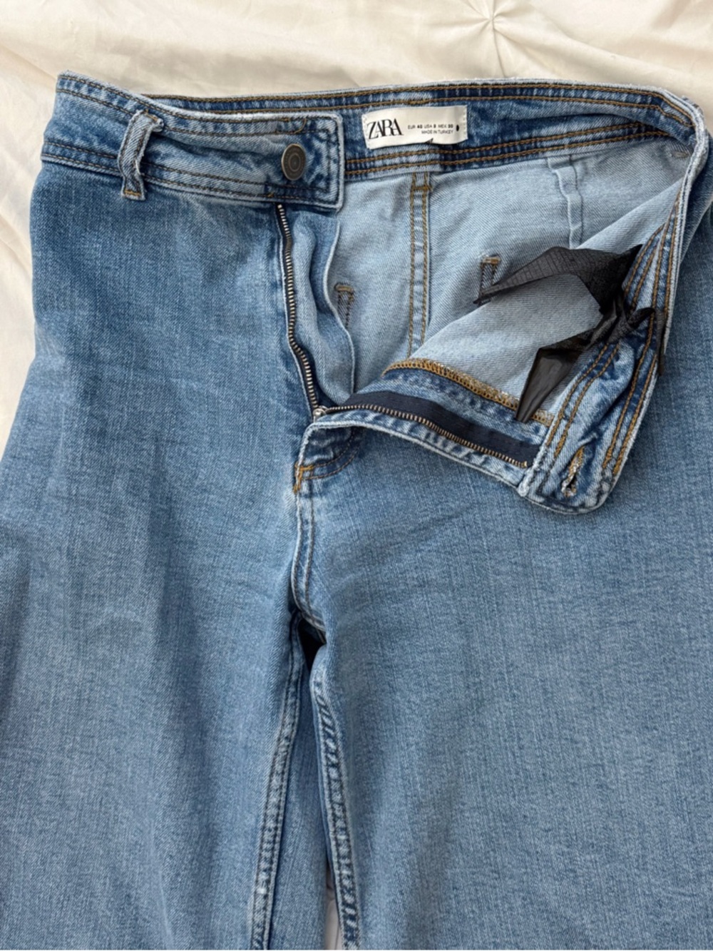 ZARA Women’s  Wide Legged Jeans